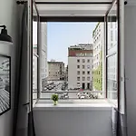 アパート Hostmate -milano - Via Freguglia - Guastalla ミラノ