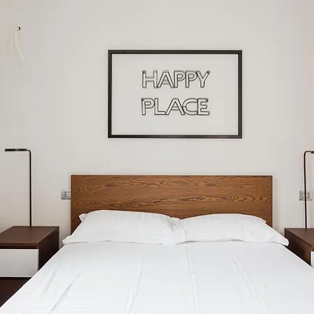 Hostmate -milano - Via Freguglia - Guastalla ミラノ